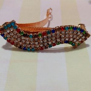 New! Chic hair clip